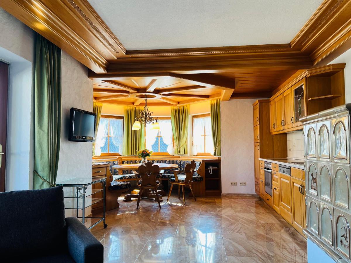 Hotel Haus Seehang Konstanz Bagian luar foto